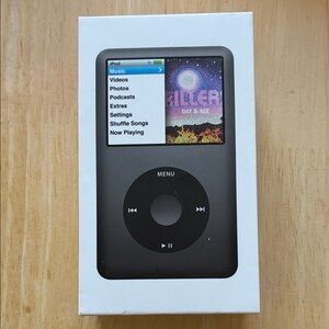 Rare Apple iPod Classic 7th Generation 160GB - Works Great! Box Included!